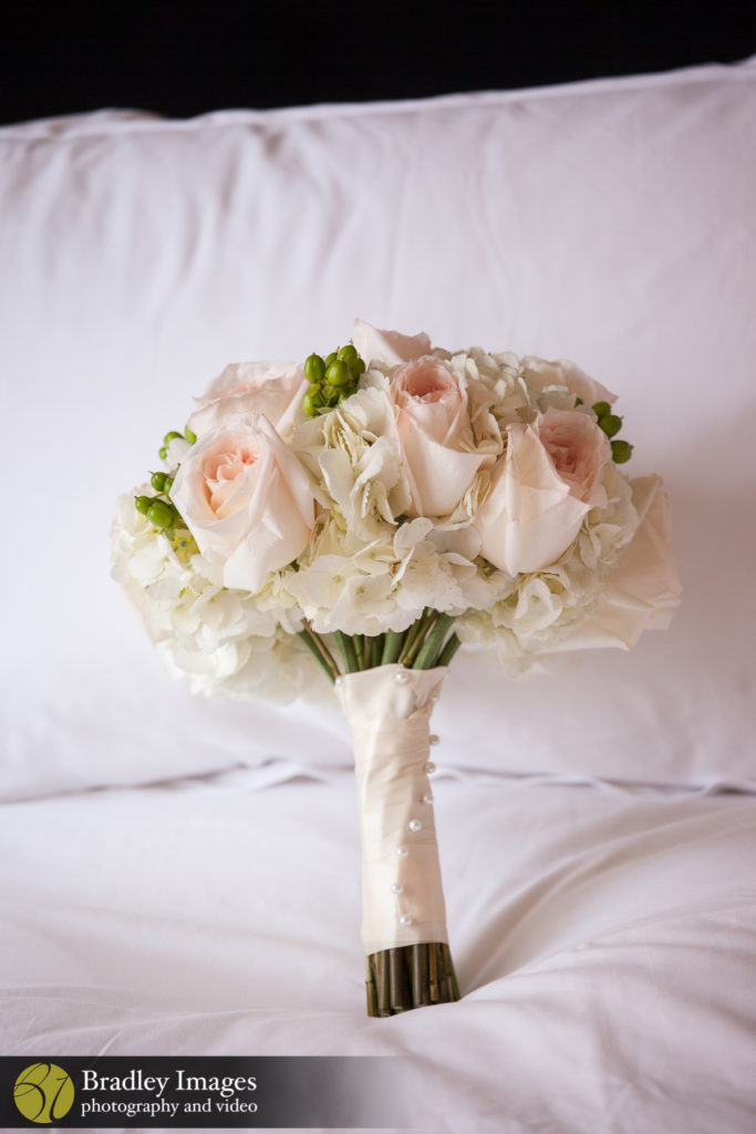 The Fairfax Bride Bouquet 