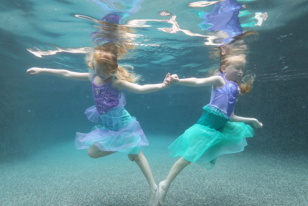 Under_Water_photo_children