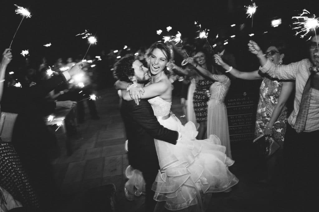 wedding sparkler photo bradleyimages